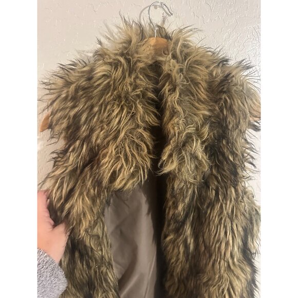 Ci Sono Penny Lane Retro 70’s Rock Faux Fur Vest - Picture 4 of 10